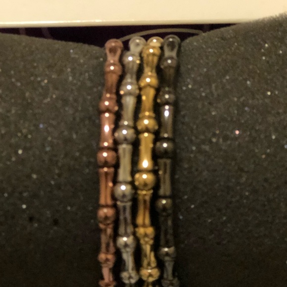 Lia Sophia 7 bracelets set - Picture 4 of 4